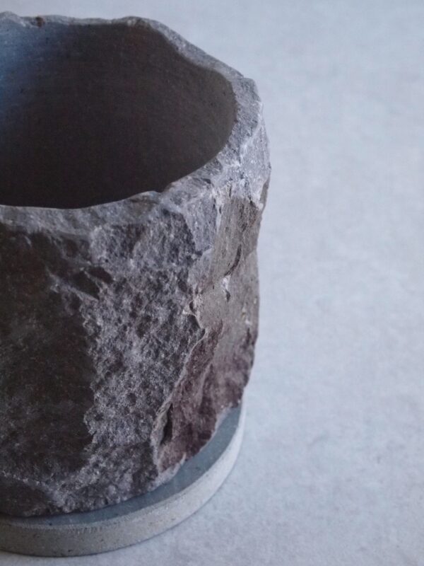 POT 001